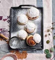 Choux crocante de chocolate e creme de avelã