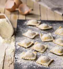 Χωριάτικες ραβιόλες