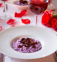 Risotto alle carote e salsiccia con chips di carote viola (per 2 persone)
