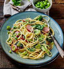 Gemüse-Kabanossi-Carbonara