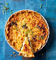 Τάρτα με πράσα και τυρί