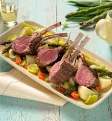 Lamm mit Bärlauchsauce und Frühlingsgemüse