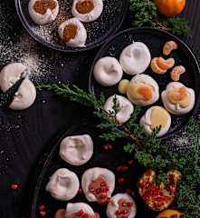 Mini pavlovas com três recheios