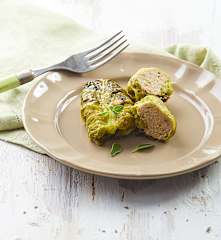 Involtini di verza e maiale