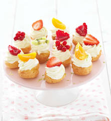 Mini-choux aux fraises