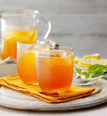 Cocktail al tè nero e Rum