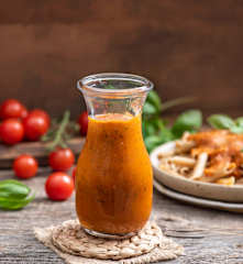 Śródziemnomorski sos warzywny