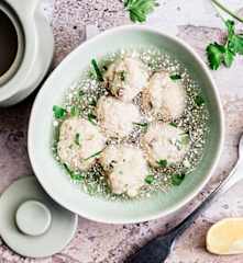 Canederli de dorade et son bouillon