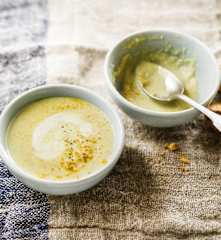 Velouté de chou-fleur au curry