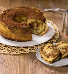 Chiffon cake bicolore