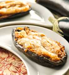 Berenjenas rellenas de atún