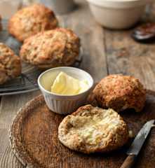 Cheddar Soda Bread Rolls
