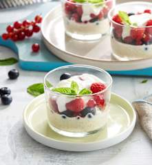 Trifle de ricotta y frutos rojos