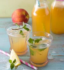 Pfirsich-Limonade