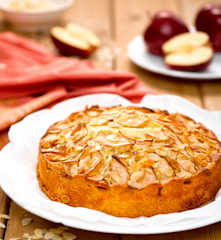 Jablečný koláč (Apfelkuchen)