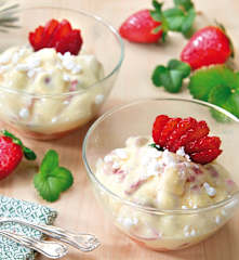 Coppette alle fragole e mascarpone
