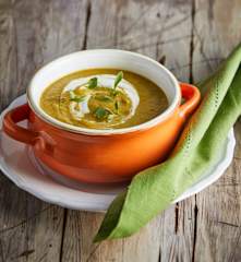 Roasted Cauliflower and Kale Soup