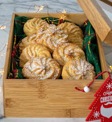 Gluten free Viennesse whirl mince pies