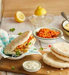Pita à la dinde façon kebab, sauce blanche
