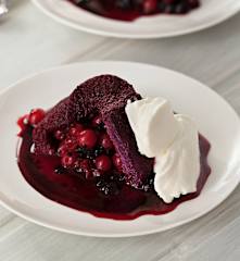 Postre inglés de frutos rojos