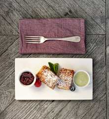 French Toast mit Melanzanichutney