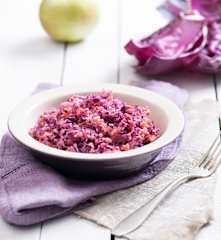 Surówka z czerwonej kapusty