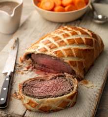 Beef Wellington with Mashed Potatoes, Steamed Carrots and Madeira Sauce