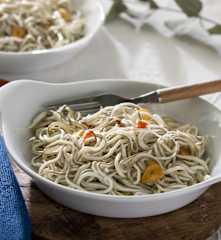 Angulas de surimi al estilo tradicional