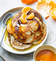 Pancakes à la banane et au lait de coco