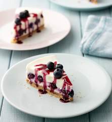 Blueberry and Mascarpone Cheesecake