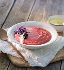 Salmorejo de grana y oro