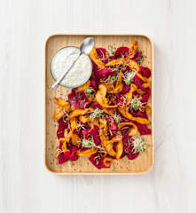 Beetroot salad with raita dressing