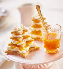 Spekulatiusbaum mit Orangen-Frischkäse-Creme