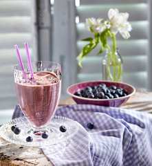 Blaubeer-Soja-Drink