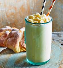 Malteada de pan de muerto