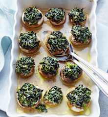 Svampe med spinat- og parmesanfyld