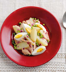 Salada de batata com atum e ovo