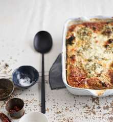 Fritata de brócolos e fiambre no forno