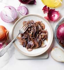 Cebolla dorada en juliana