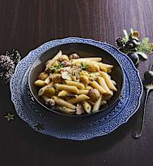 Penne risottate funghi, salsiccia e castagne