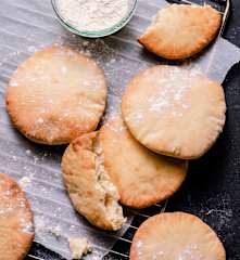 披塔(口袋)麵包