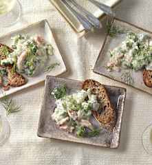 Gurkensalat mit Räucherforelle