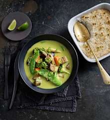 Curry verde thai vegetariano y arroz al horno con lemon grass TM6