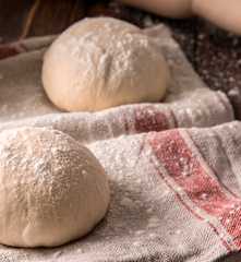 Massa de piza com descarte de massa-mãe