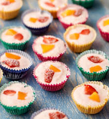 Strawberry and Peach Frozen Yoghurt Bites