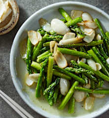 百合炒芦笋