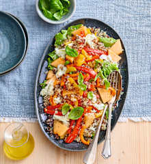 Salade de quinoa aux poivrons, mozzarella et melon