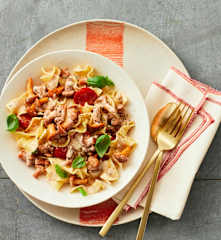 Pfifferling-Tomaten-Nudeln
