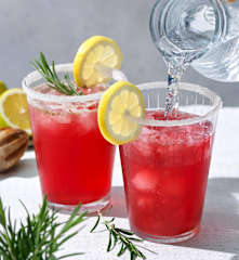 Cranberry-Rosmarin-Limonade