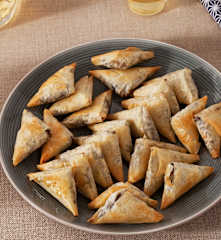 Samosas de morcilla de berenjena